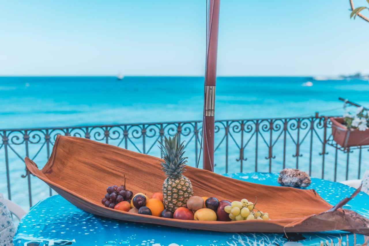 Taormina Sea Terrace Apartment 贾迪尼-纳克索斯 外观 照片
